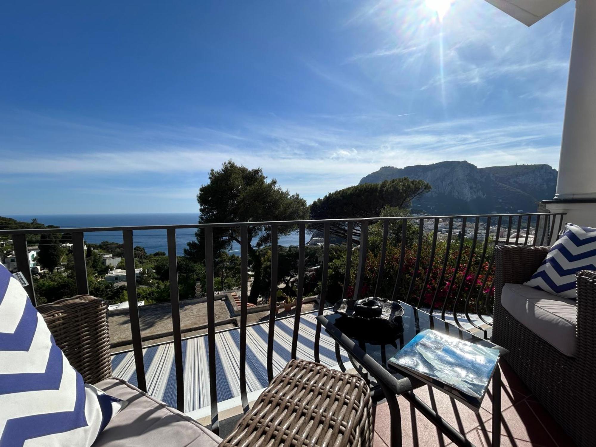 Marvelous Sea View Villa Capri Buitenkant foto